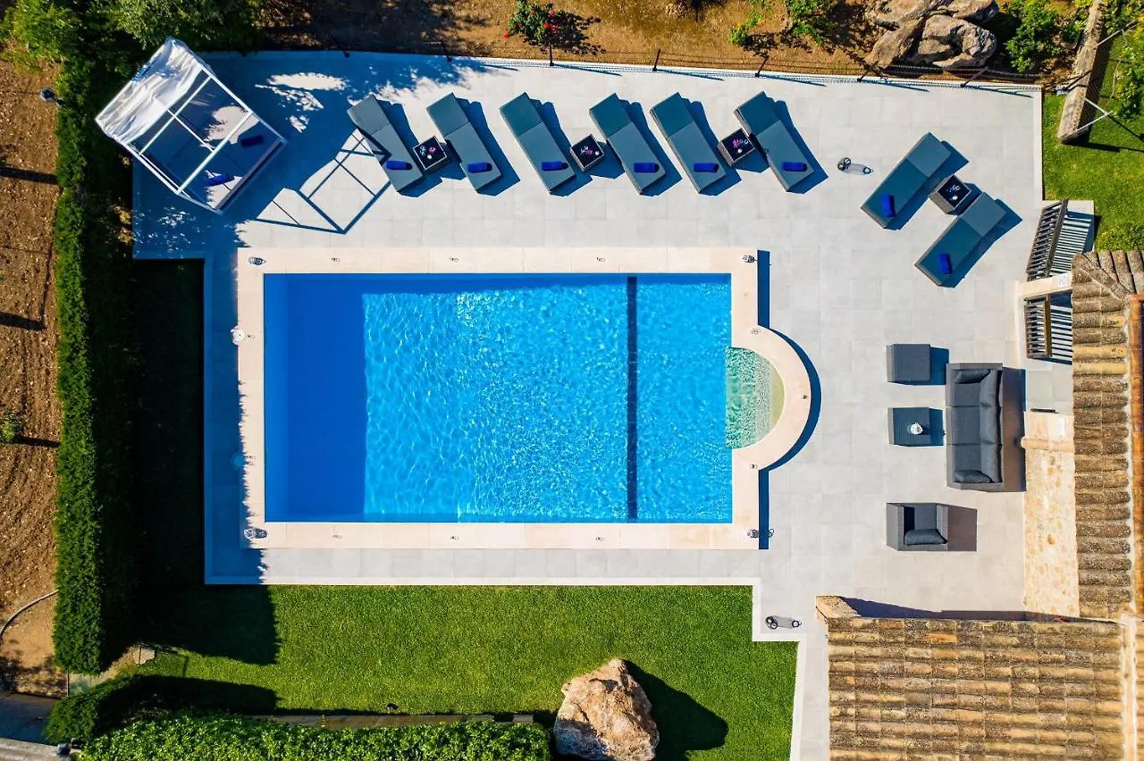 Villa Crever Pollença Tatil Evi